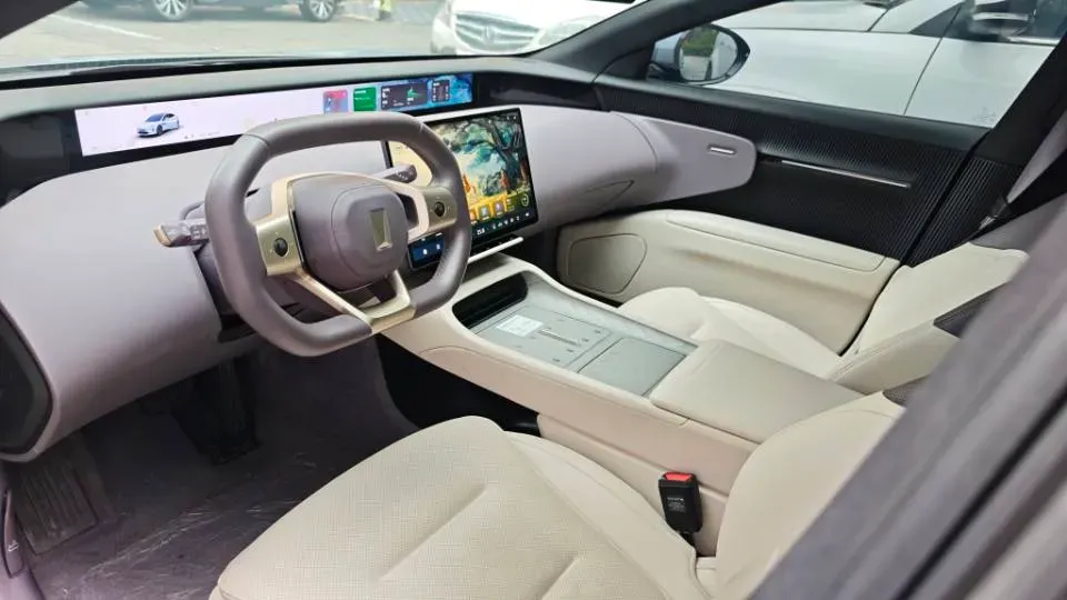 2023 Avatr 12 BEV 94.5KWH,autocango,china used car exporter,china ev exporter,chinese used car exporter,chinese used ev exporter