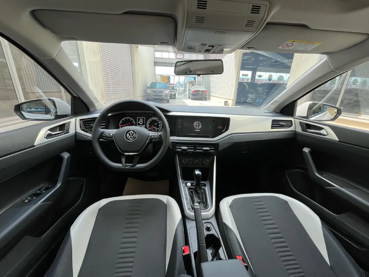 2021 Haval H6 1.5T 169HP L4 7DCT,autocango,china used car exporter,china ev exporter,chinese used car exporter,chinese used ev exporter