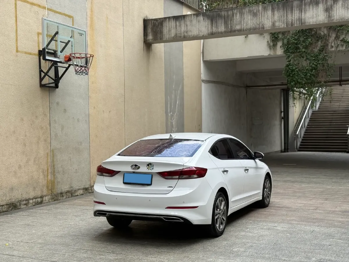 2016 Hyundai Elantra 1.6L 130HP L4 6AT,autocango,china used car exporter,china ev exporter,chinese used car exporter,chinese used ev exporter
