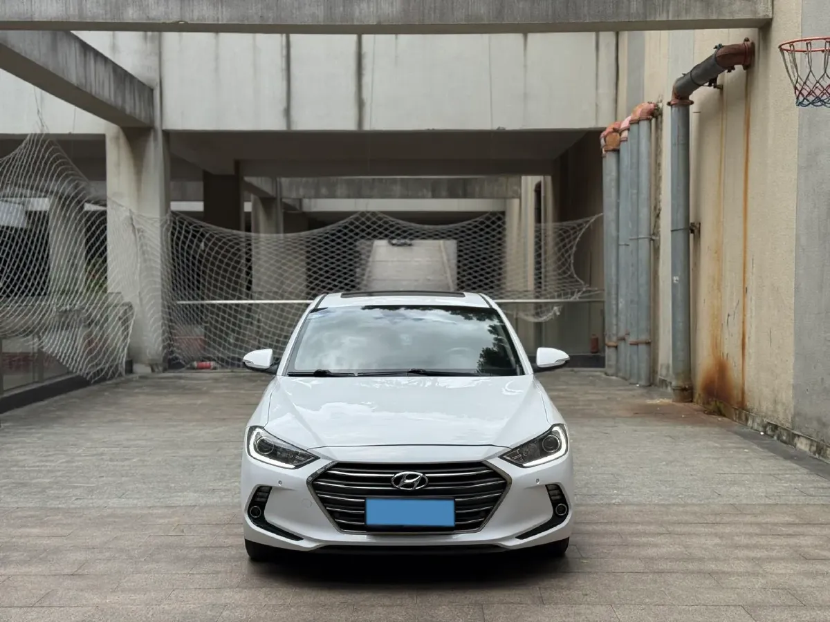 2016 Hyundai Elantra 1.6L 130HP L4 6AT,autocango,china used car exporter,china ev exporter,chinese used car exporter,chinese used ev exporter