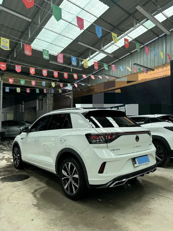 2024 Volkswagen T-Roc 1.5T 160HP L4 7DCT,autocango,china used car exporter,china ev exporter,chinese used car exporter,chinese used ev exporter