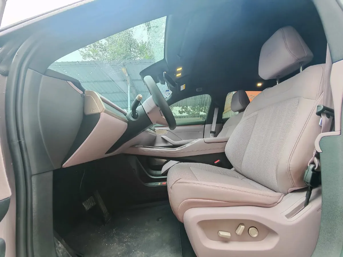 2025 ONVO L60 BEV,autocango,china used car exporter,china ev exporter,chinese used car exporter,chinese used ev exporter