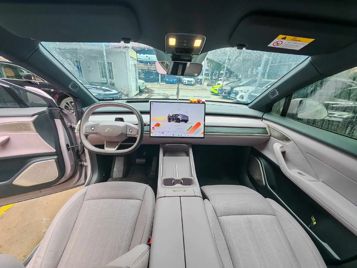 2025 ONVO L60 BEV,autocango,china used car exporter,china ev exporter,chinese used car exporter,chinese used ev exporter