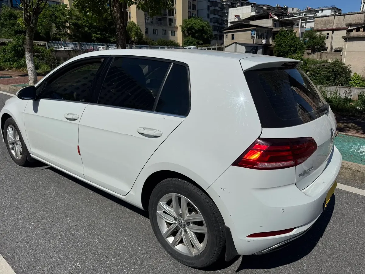2018 Volkswagen Golf 1.6L 110HP L4 6AT,autocango,china used car exporter,china ev exporter,chinese used car exporter,chinese used ev exporter