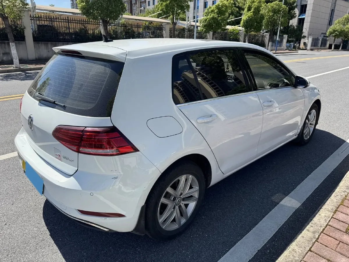 2018 Volkswagen Golf 1.6L 110HP L4 6AT,autocango,china used car exporter,china ev exporter,chinese used car exporter,chinese used ev exporter