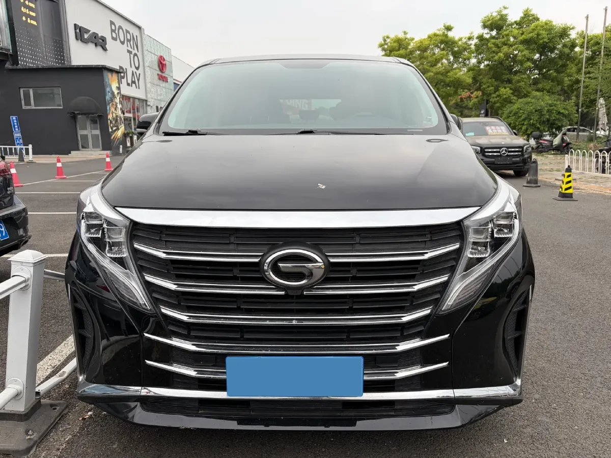 2021 GAC Trumpchi M8 2.0T 252HP L4 8AT,autocango,china used car exporter,china ev exporter,chinese used car exporter,chinese used ev exporter