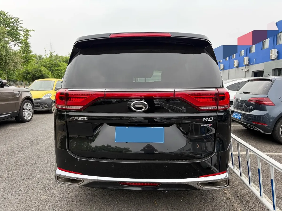 2021 GAC Trumpchi M8 2.0T 252HP L4 8AT,autocango,china used car exporter,china ev exporter,chinese used car exporter,chinese used ev exporter