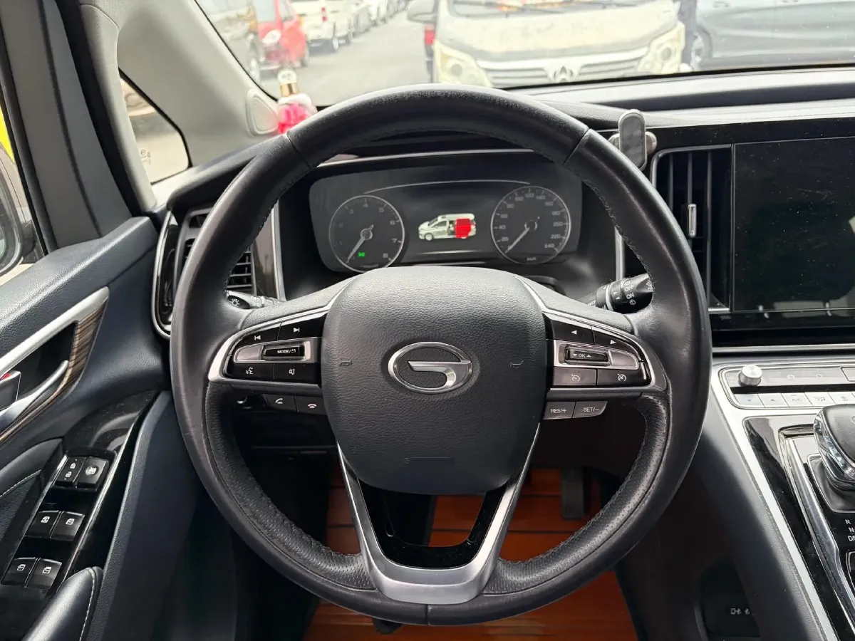 2021 GAC Trumpchi M8 2.0T 252HP L4 8AT,autocango,china used car exporter,china ev exporter,chinese used car exporter,chinese used ev exporter