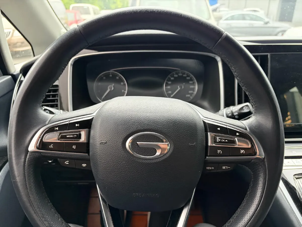 2021 GAC Trumpchi M8 2.0T 252HP L4 8AT,autocango,china used car exporter,china ev exporter,chinese used car exporter,chinese used ev exporter