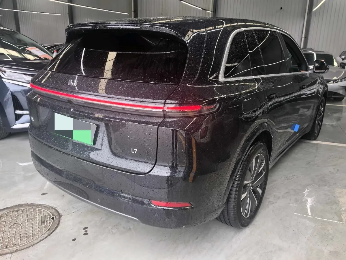 2025 Li L7 Range Extended 154HP REEV,autocango,china used car exporter,china ev exporter,chinese used car exporter,chinese used ev exporter