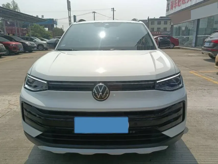 2025 Volkswagen Tharu 1.5L 110HP L4 6AT,autocango,china used car exporter,china ev exporter,chinese used car exporter,chinese used ev exporter