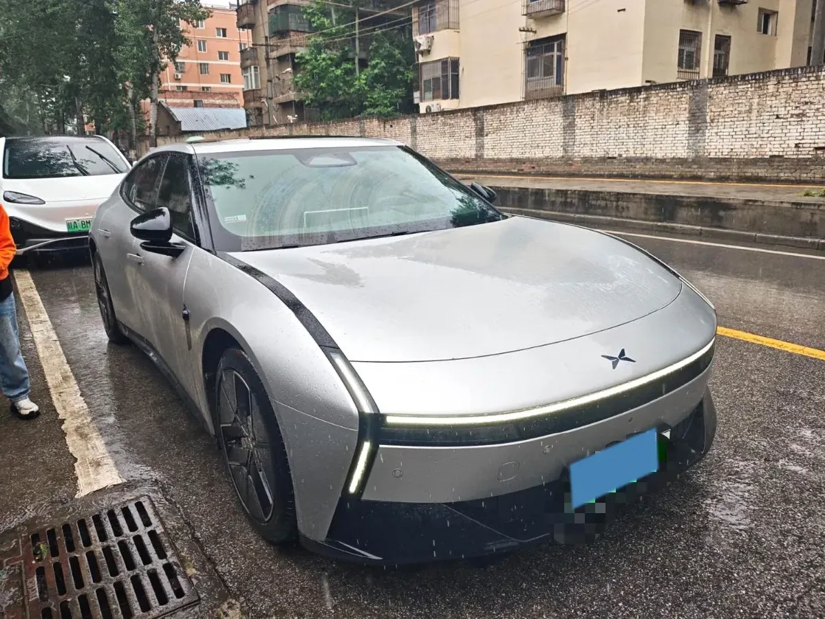 2025 Xpeng P7 BEV,autocango,china used car exporter,china ev exporter,chinese used car exporter,chinese used ev exporter