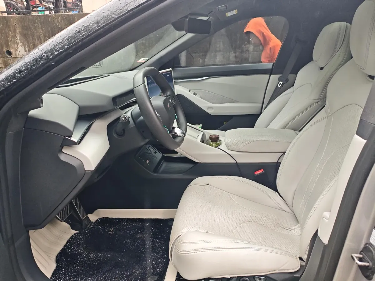 2025 Xpeng P7 BEV,autocango,china used car exporter,china ev exporter,chinese used car exporter,chinese used ev exporter