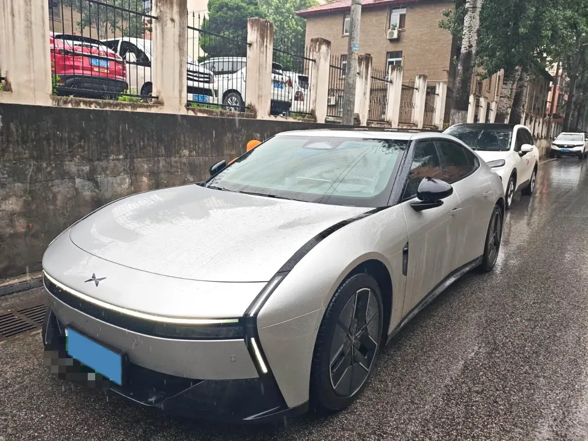 2025 Xpeng P7 BEV,autocango,china used car exporter,china ev exporter,chinese used car exporter,chinese used ev exporter