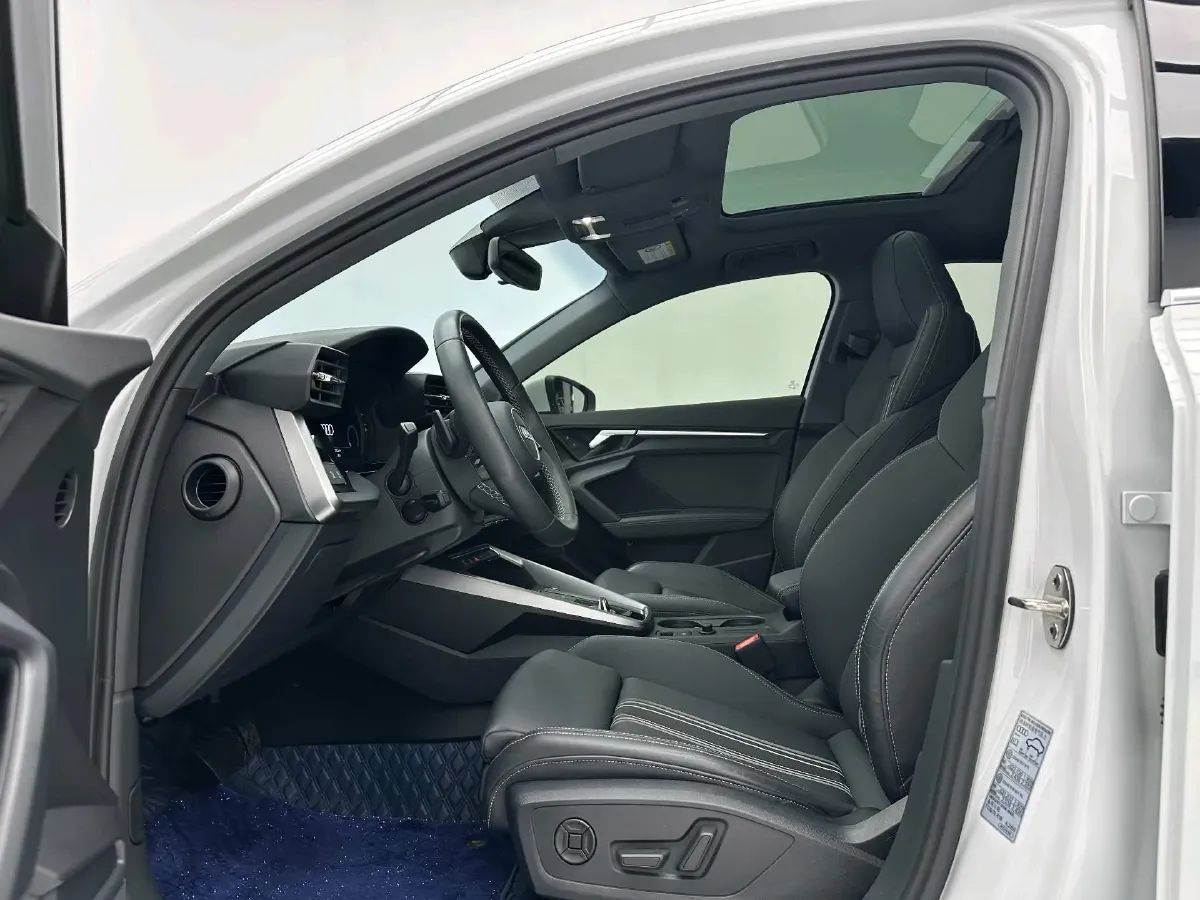 2022 Audi A3 1.4T 150HP L4 7DCT,autocango,china used car exporter,china ev exporter,chinese used car exporter,chinese used ev exporter