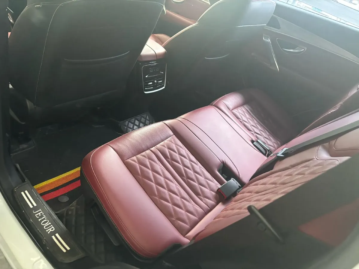 2021 Jetour X70 Plus 1.6T 197HP L4 7DCT,autocango,china used car exporter,china ev exporter,chinese used car exporter,chinese used ev exporter
