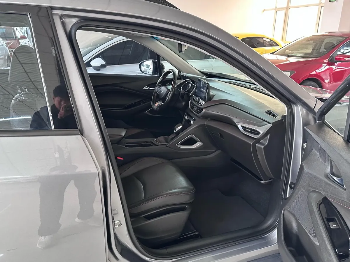 2019 Chevrolet Orlando 1.3T 163HP L3 6AT,autocango,china used car exporter,china ev exporter,chinese used car exporter,chinese used ev exporter