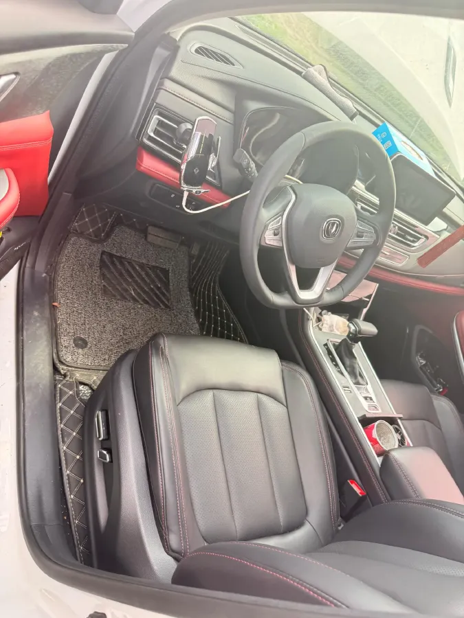 2024 ChangAn CS75 1.5T 188HP L4 7DCT,autocango,china used car exporter,china ev exporter,chinese used car exporter,chinese used ev exporter