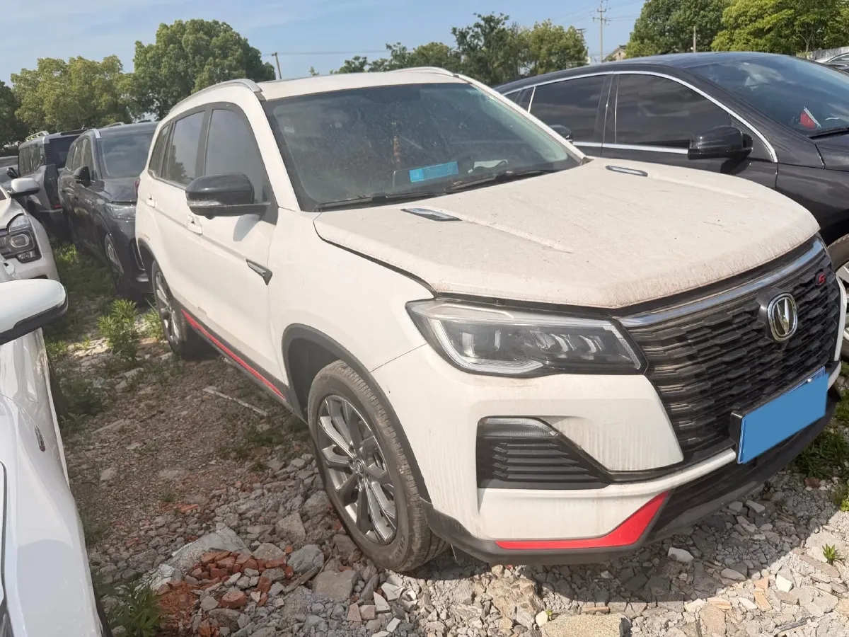 2024 ChangAn CS75 1.5T 188HP L4 7DCT,autocango,china used car exporter,china ev exporter,chinese used car exporter,chinese used ev exporter