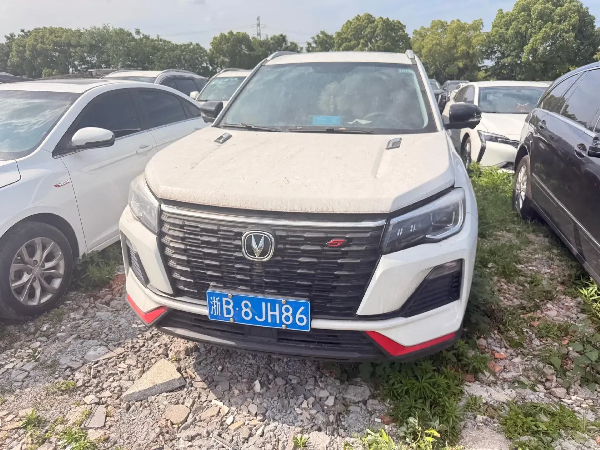 2024 ChangAn CS75 1.5T 188HP L4 7DCT,autocango,china used car exporter,china ev exporter,chinese used car exporter,chinese used ev exporter