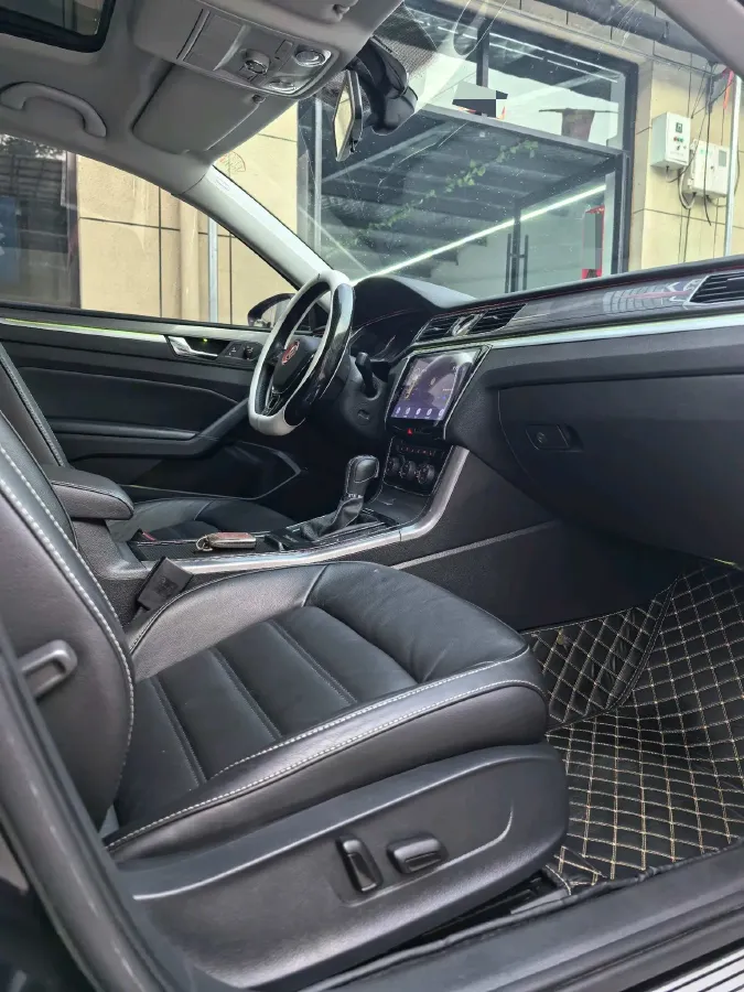 2017 Volkswagen Passat 1.8T 180HP L4 7DCT,autocango,china used car exporter,china ev exporter,chinese used car exporter,chinese used ev exporter