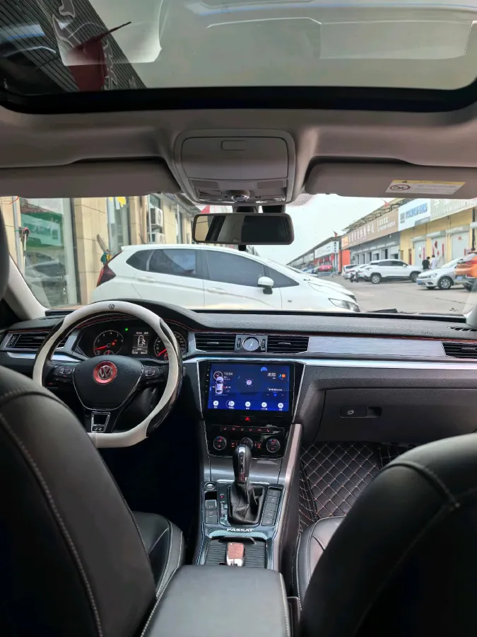 2017 Volkswagen Passat 1.8T 180HP L4 7DCT,autocango,china used car exporter,china ev exporter,chinese used car exporter,chinese used ev exporter