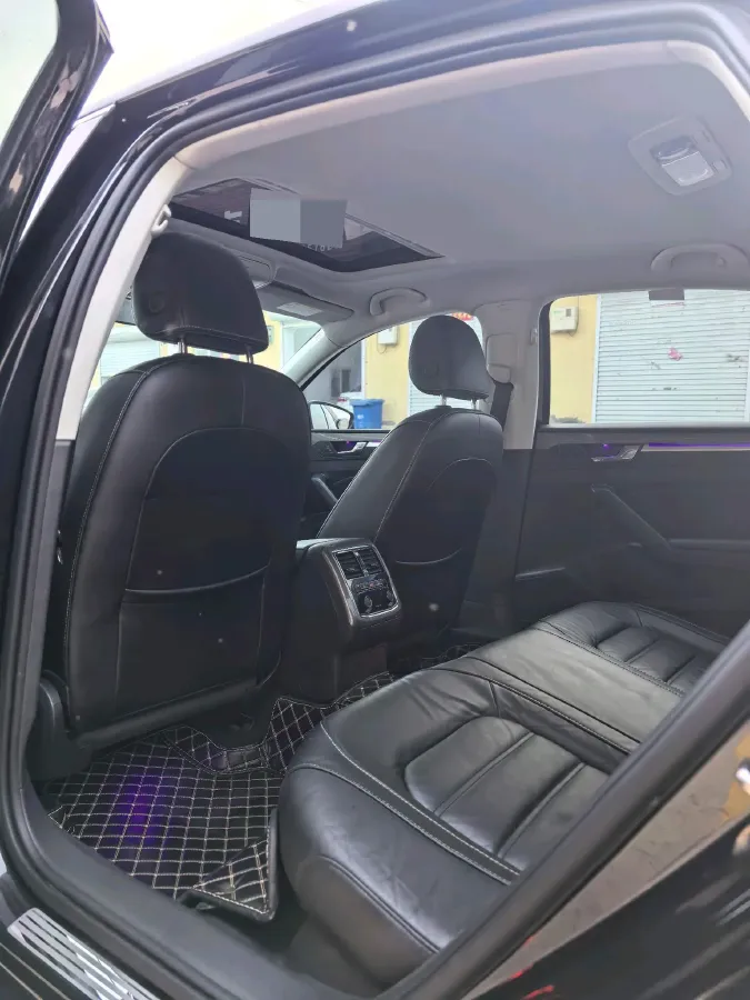 2017 Volkswagen Passat 1.8T 180HP L4 7DCT,autocango,china used car exporter,china ev exporter,chinese used car exporter,chinese used ev exporter