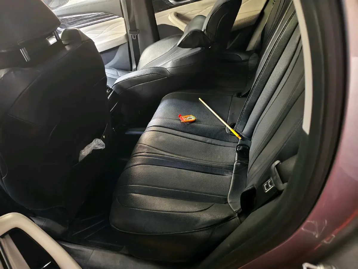 2023 Geely Monjaro 2.0T 238HP L4 8AT,autocango,china used car exporter,china ev exporter,chinese used car exporter,chinese used ev exporter