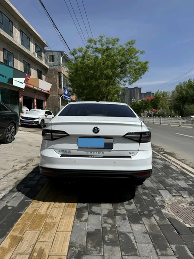 2023 Volkswagen Lavida 1.5L 110HP L4 6AT,autocango,china used car exporter,china ev exporter,chinese used car exporter,chinese used ev exporter