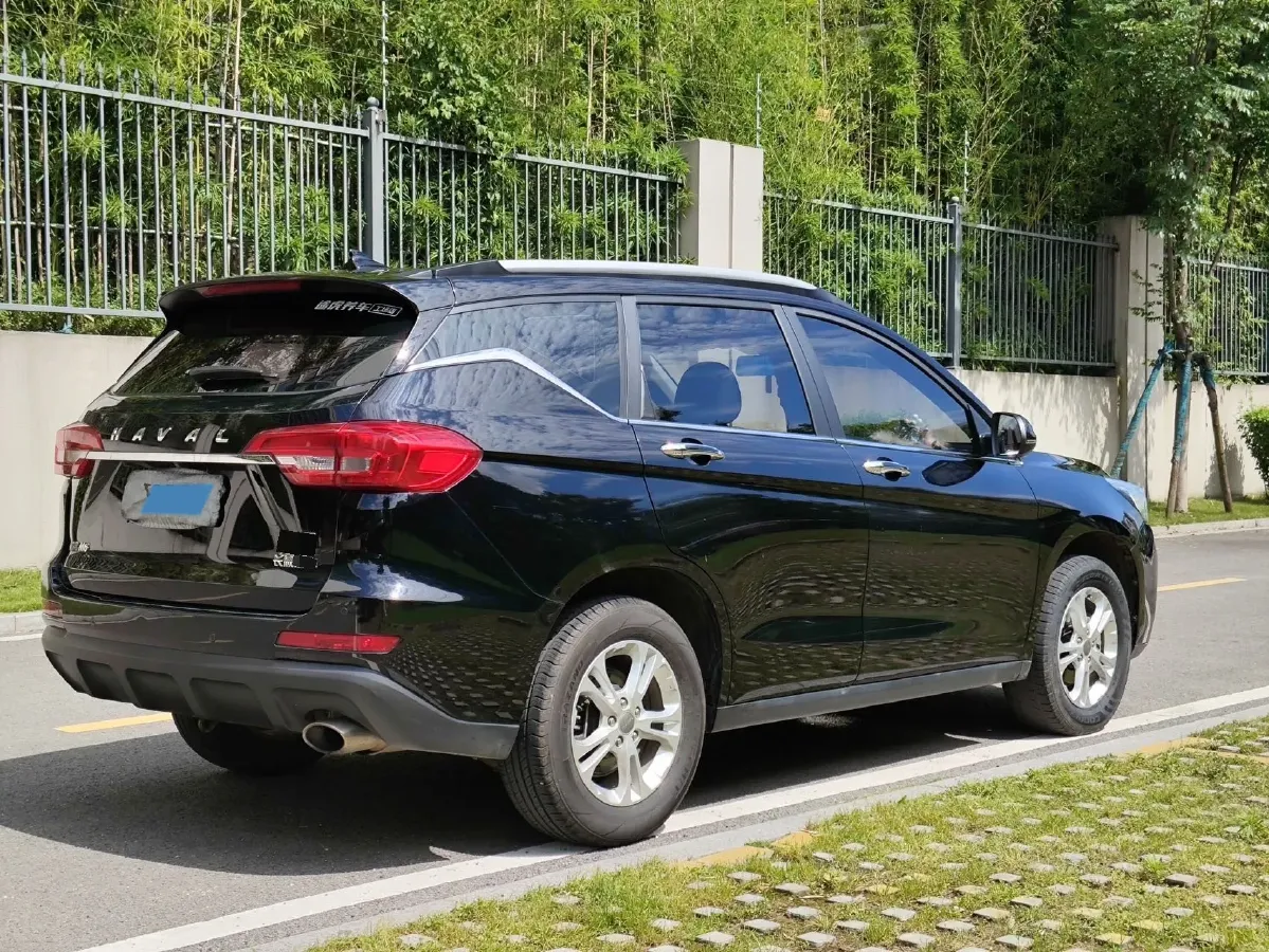 2018 Haval M6 1.5T 150HP L4 7DCT,autocango,china used car exporter,china ev exporter,chinese used car exporter,chinese used ev exporter
