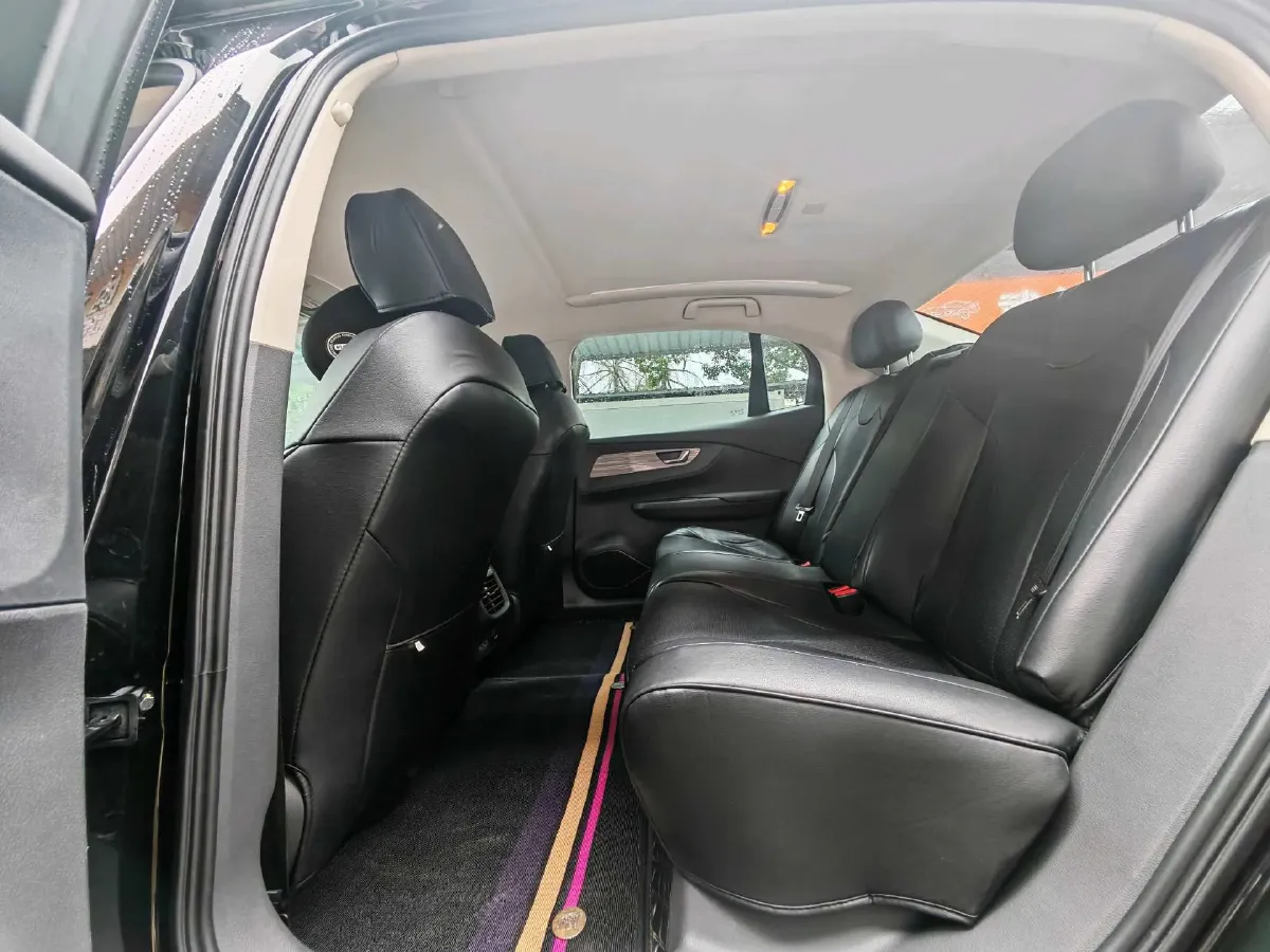 2023 HongQi E-QM5 BEV 82KWH,autocango,china used car exporter,china ev exporter,chinese used car exporter,chinese used ev exporter