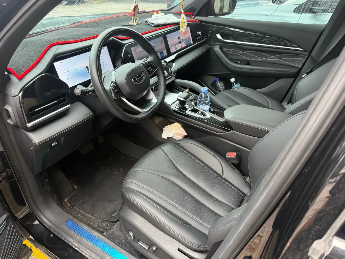 2024 Geely Monjaro 2.0T 218HP L4 7DCT,autocango,china used car exporter,china ev exporter,chinese used car exporter,chinese used ev exporter