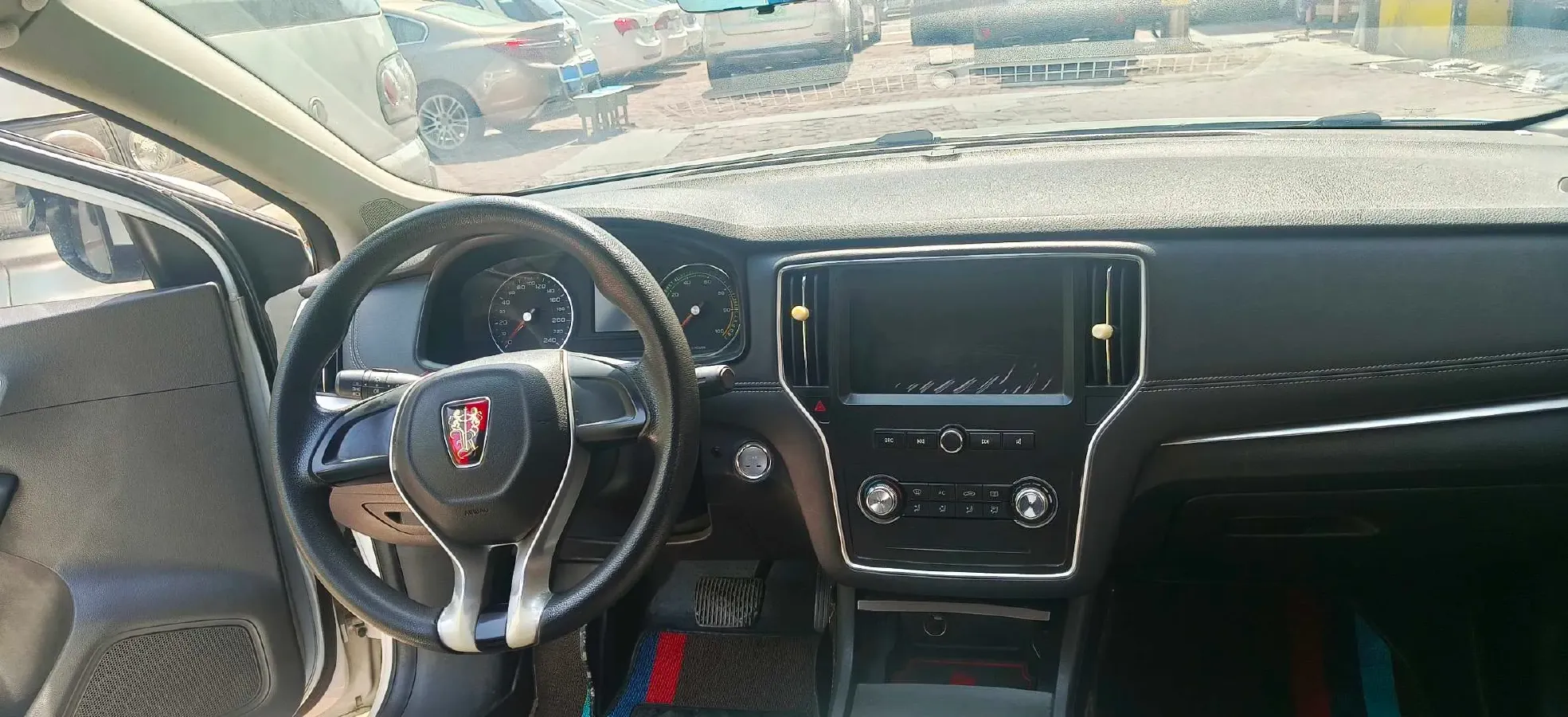 2017 Roewe i6 1.0T 125HP L3 2AT PHEV,autocango,china used car exporter,china ev exporter,chinese used car exporter,chinese used ev exporter