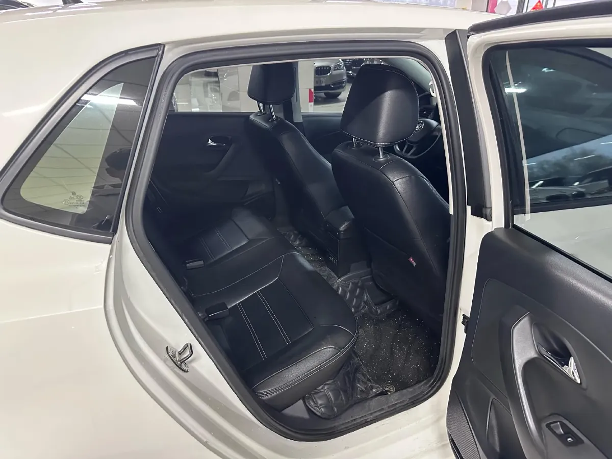 2018 ChangAn Eado 1.6L 128HP L4 6AT,autocango,china used car exporter,china ev exporter,chinese used car exporter,chinese used ev exporter