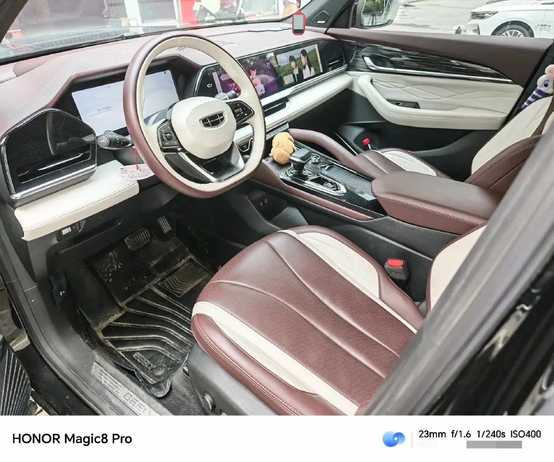 2021 Geely Monjaro 2.0T 218HP L4 7DCT,autocango,china used car exporter,china ev exporter,chinese used car exporter,chinese used ev exporter