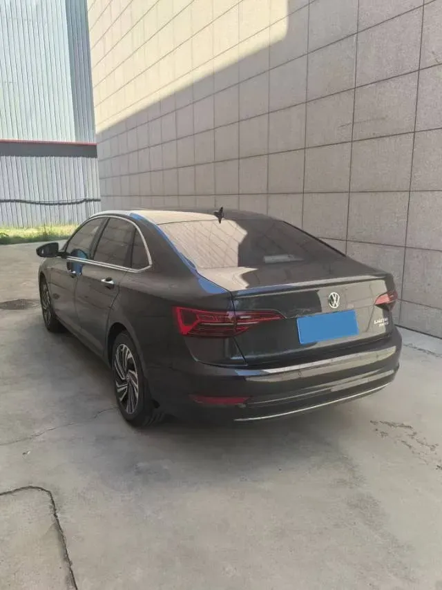 2021 Volkswagen Sagitar 1.2T 116HP L4 7DCT,autocango,china used car exporter,china ev exporter,chinese used car exporter,chinese used ev exporter