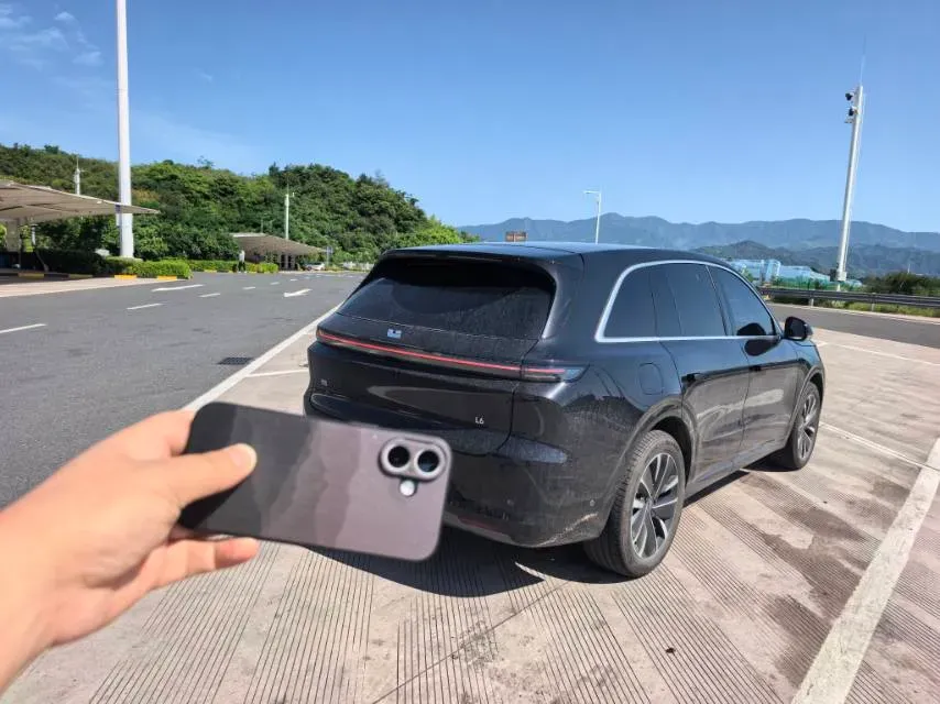 2025 Li L6 Range Extended 154HP L4 REEV,autocango,china used car exporter,china ev exporter,chinese used car exporter,chinese used ev exporter