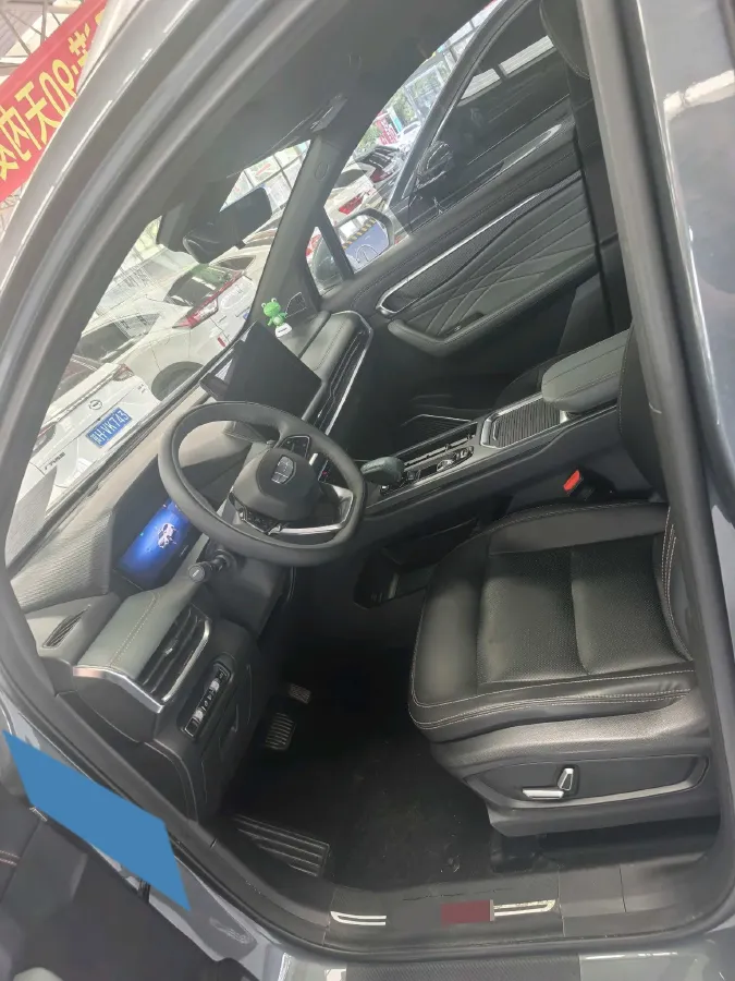 2023 Geely Okavango L 2.0T 218HP L4 7DCT,autocango,china used car exporter,china ev exporter,chinese used car exporter,chinese used ev exporter