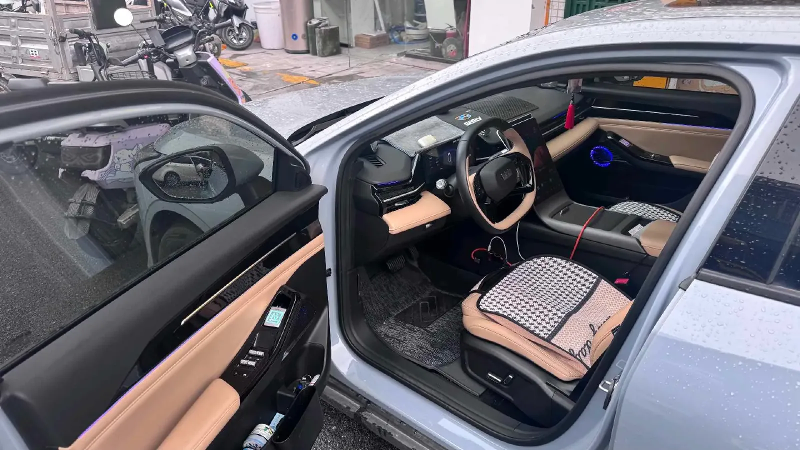 2024 BaoJun YepPlus BEV 41.9KWH,autocango,china used car exporter,china ev exporter,chinese used car exporter,chinese used ev exporter