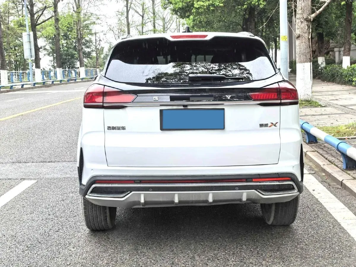 2022 Geely Azkarra 1.8T 184HP L4 7DCT,autocango,china used car exporter,china ev exporter,chinese used car exporter,chinese used ev exporter