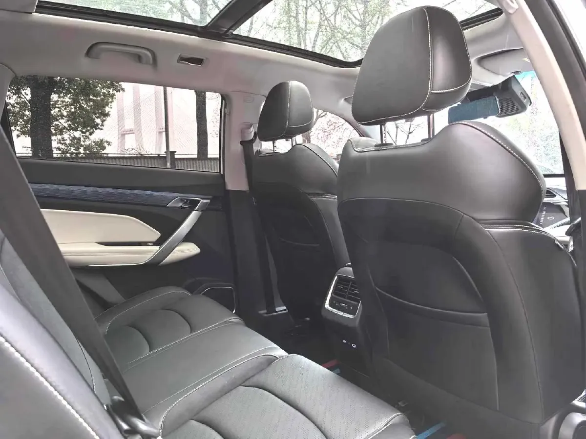 2022 Geely Azkarra 1.8T 184HP L4 7DCT,autocango,china used car exporter,china ev exporter,chinese used car exporter,chinese used ev exporter