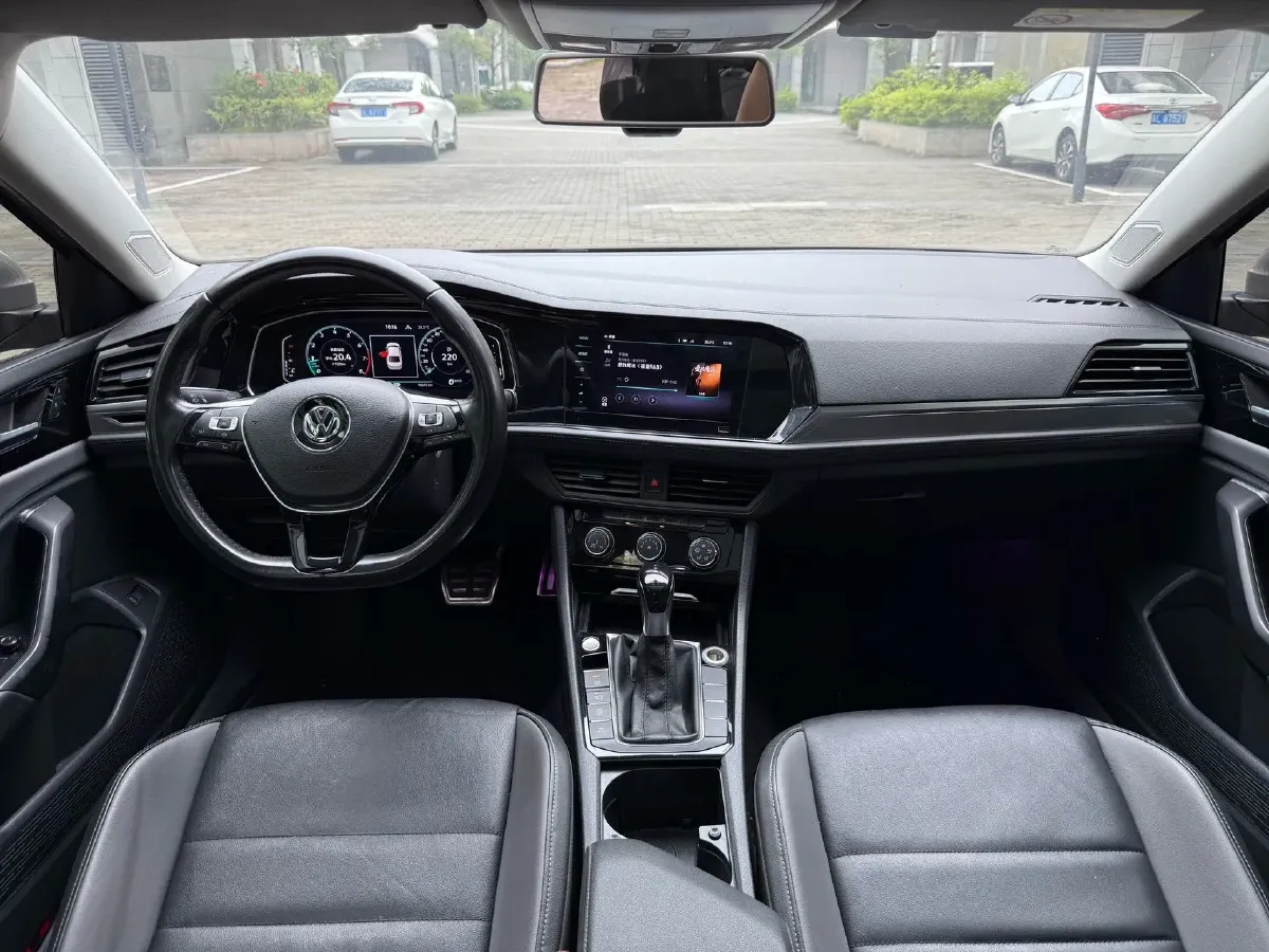 2019 Volkswagen Tharu 1.4T 150HP L4 7DCT,autocango,china used car exporter,china ev exporter,chinese used car exporter,chinese used ev exporter