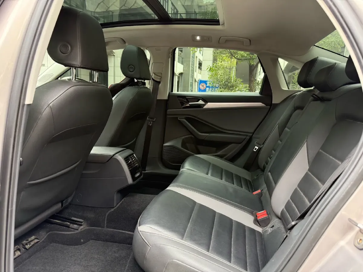 2019 Volkswagen Tharu 1.4T 150HP L4 7DCT,autocango,china used car exporter,china ev exporter,chinese used car exporter,chinese used ev exporter