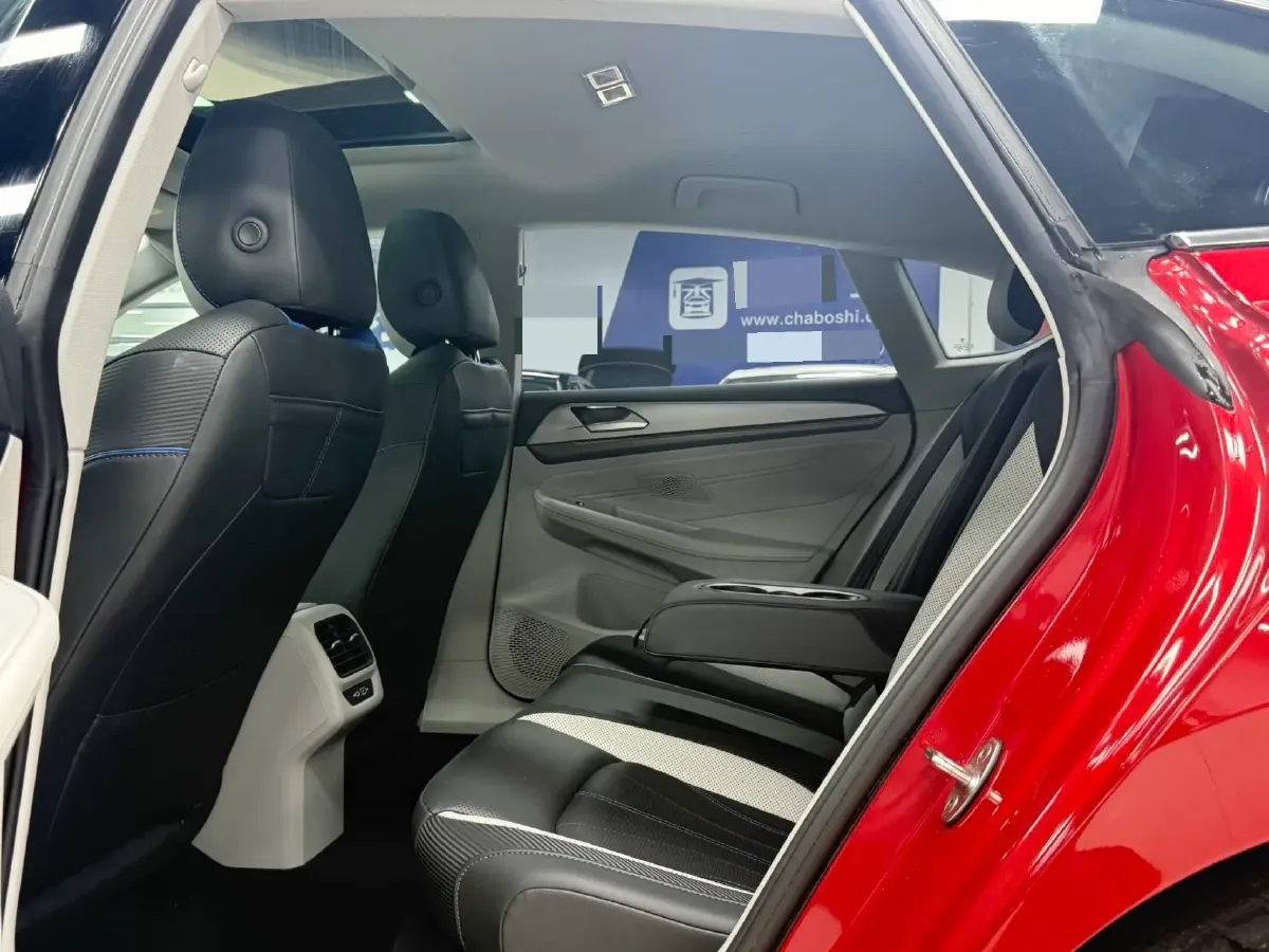 2022 Skoda Superb 2.0T 186HP L4 7DCT,autocango,china used car exporter,china ev exporter,chinese used car exporter,chinese used ev exporter