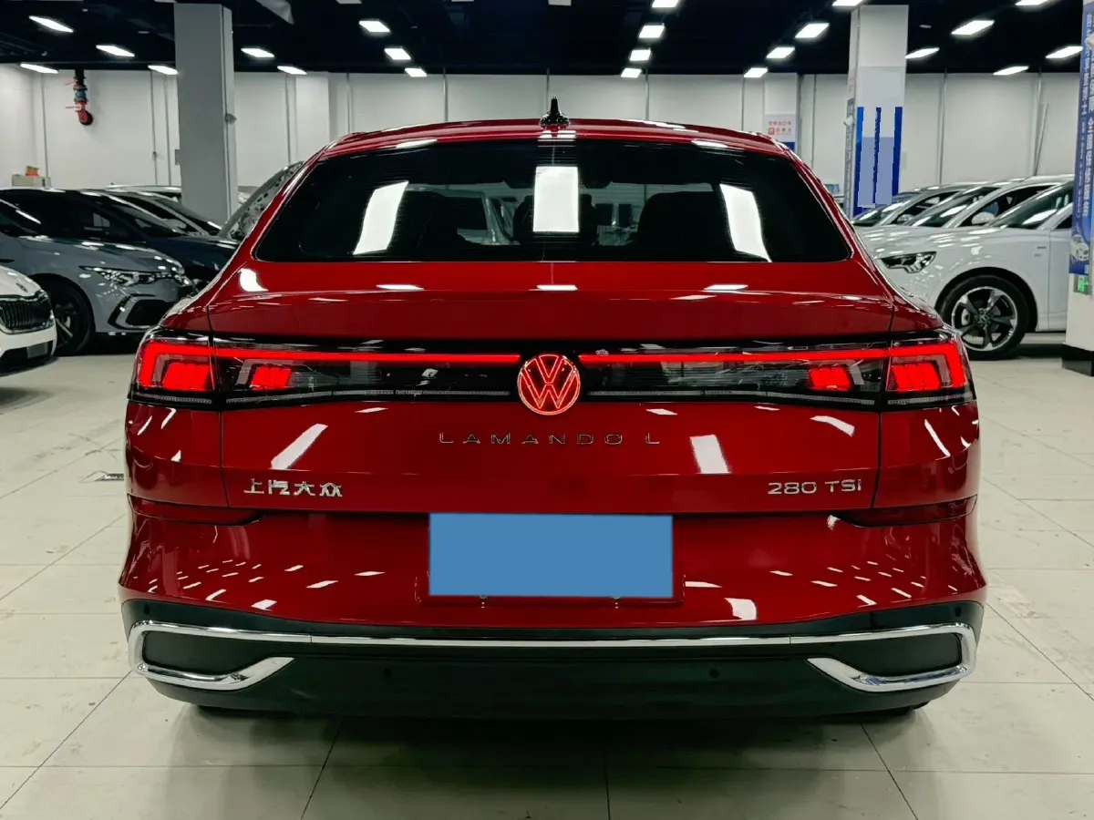 2022 Skoda Superb 2.0T 186HP L4 7DCT,autocango,china used car exporter,china ev exporter,chinese used car exporter,chinese used ev exporter