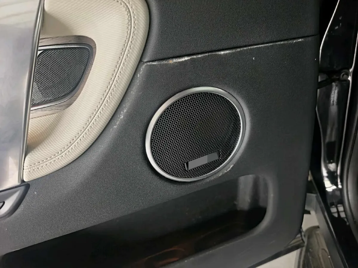 2022 Land Rover Discovery Sport 2.0T 249HP L4 9AT,autocango,china used car exporter,china ev exporter,chinese used car exporter,chinese used ev exporter
