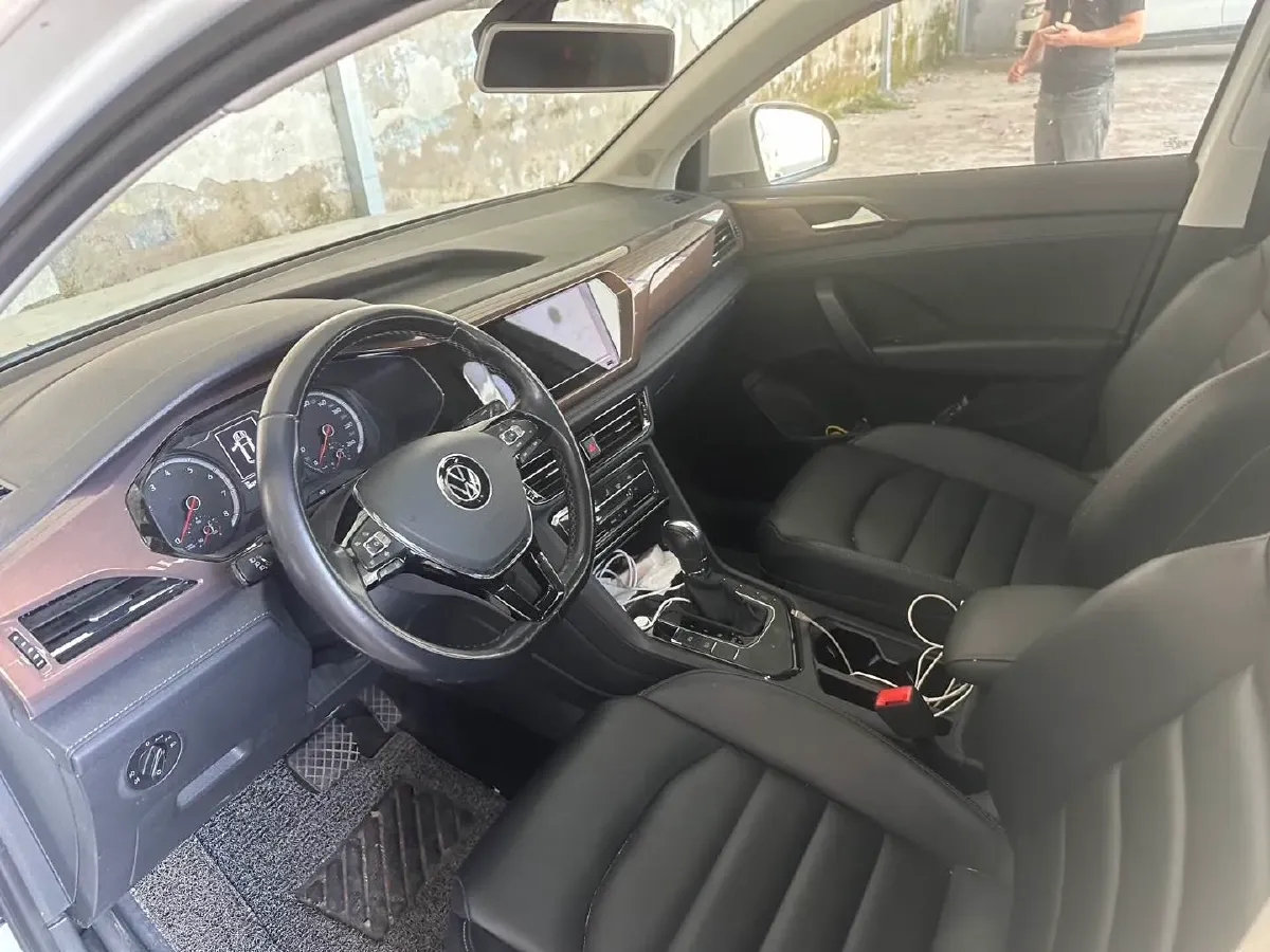 2021 Volkswagen Tharu 1.4T 150HP L4 7DCT,autocango,china used car exporter,china ev exporter,chinese used car exporter,chinese used ev exporter