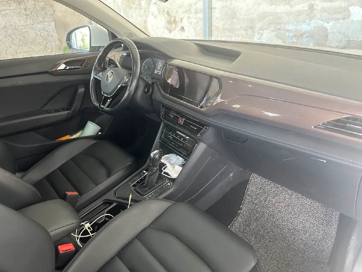2021 Volkswagen Tharu 1.4T 150HP L4 7DCT,autocango,china used car exporter,china ev exporter,chinese used car exporter,chinese used ev exporter