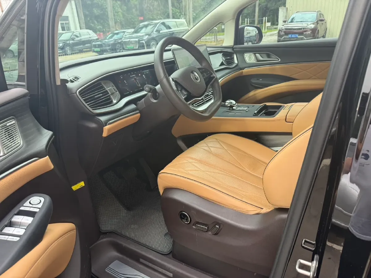 2024 Denza D9 1.5T 139HP L4 E-CVT PHEV 40KWH,autocango,china used car exporter,china ev exporter,chinese used car exporter,chinese used ev exporter