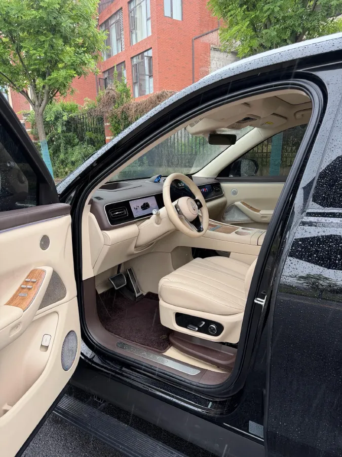 2026 AITO AITO M7 REEV 160HP REEV,autocango,china used car exporter,china ev exporter,chinese used car exporter,chinese used ev exporter